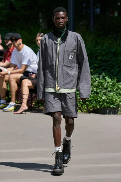 Look 22
